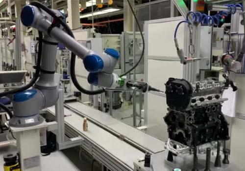 コラボレーションロボットは自動車生産自動化率をさらに高めるのに役立ちます