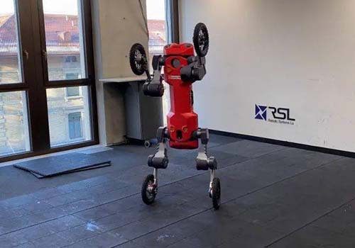 Swiss-Mileが開発した四足歩行ロボットは、立ったり、転がったり、自律的に配達したりできます